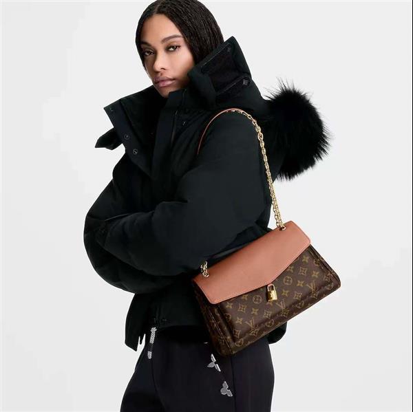 2026124175910337 270